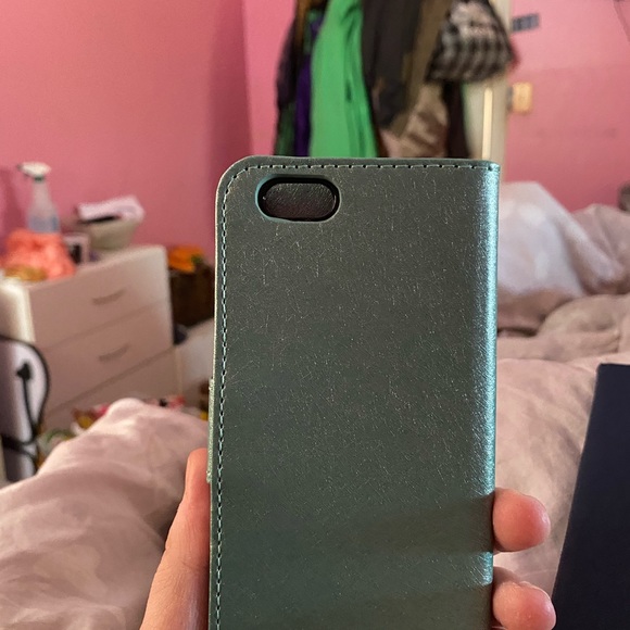 Iphone 6 - Picture 2 of 3